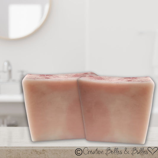 Évasion Tropicale – Savon fruité pour une douche paradisiaque