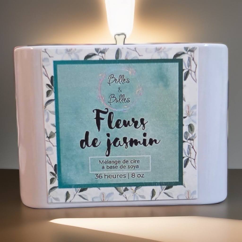 Chandelle Fleurs de Jasmin – Élégance Florale et Pureté