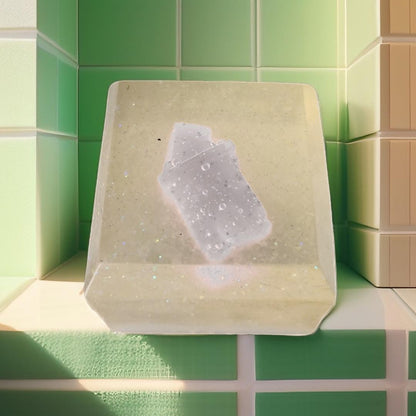 Bulles de Douceur Surprise – Savon parfumé et ludique avec surprise