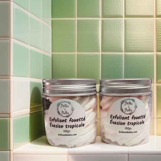 Exfoliant Fouetté Évasion Tropicale – Soin 2 en 1 parfumé aux fruits tropicaux