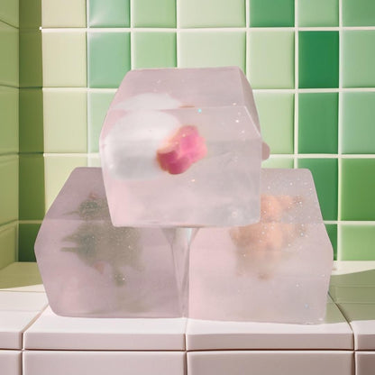 Bulles de Douceur Surprise – Savon parfumé et ludique avec surprise