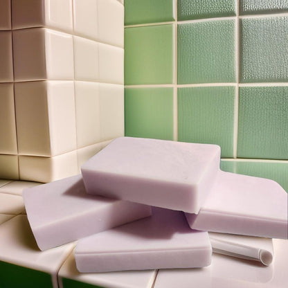 Lavande Enivrante – Savon apaisant aux beurres et à la lavande