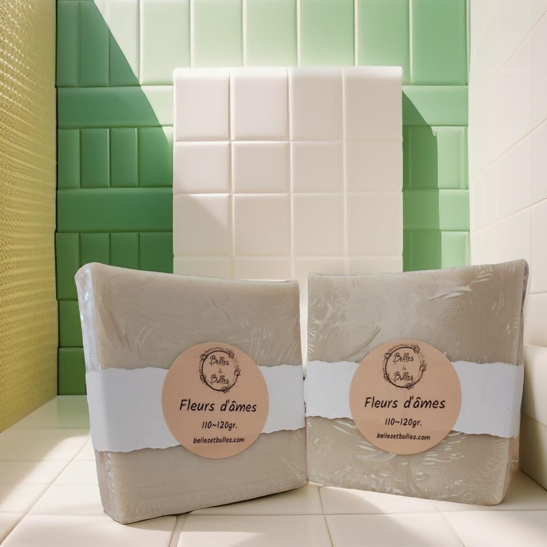 Fleurs d’âmes – Savon apaisant au parfum floral délicat