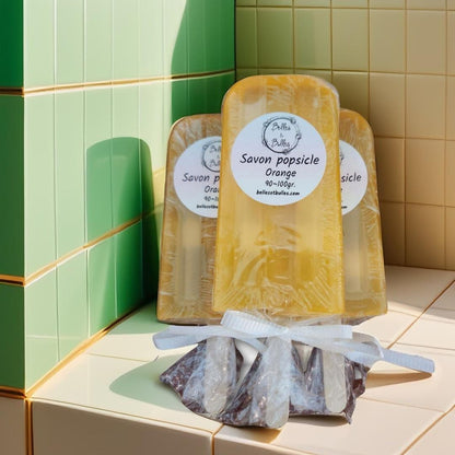 Popsicle Fruité – Savon en forme de sucette glacée aux fruits juteux